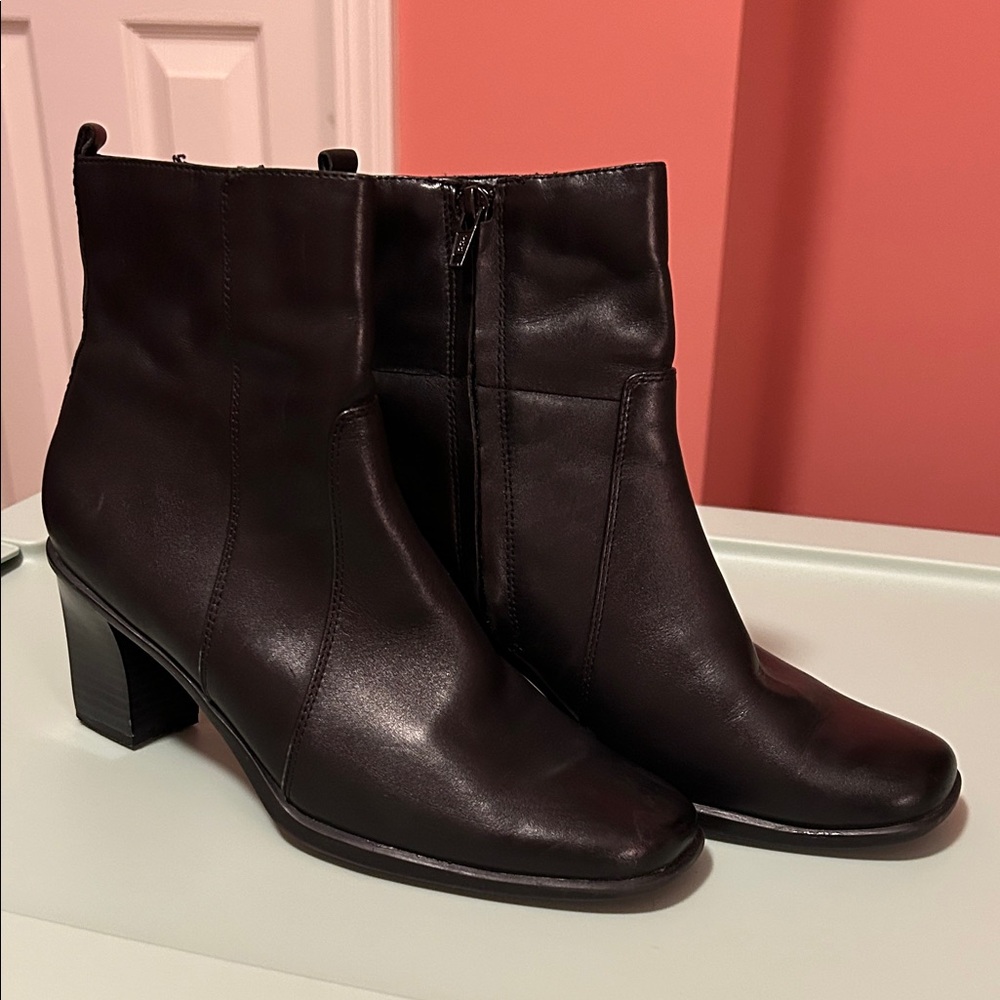 Leather boots